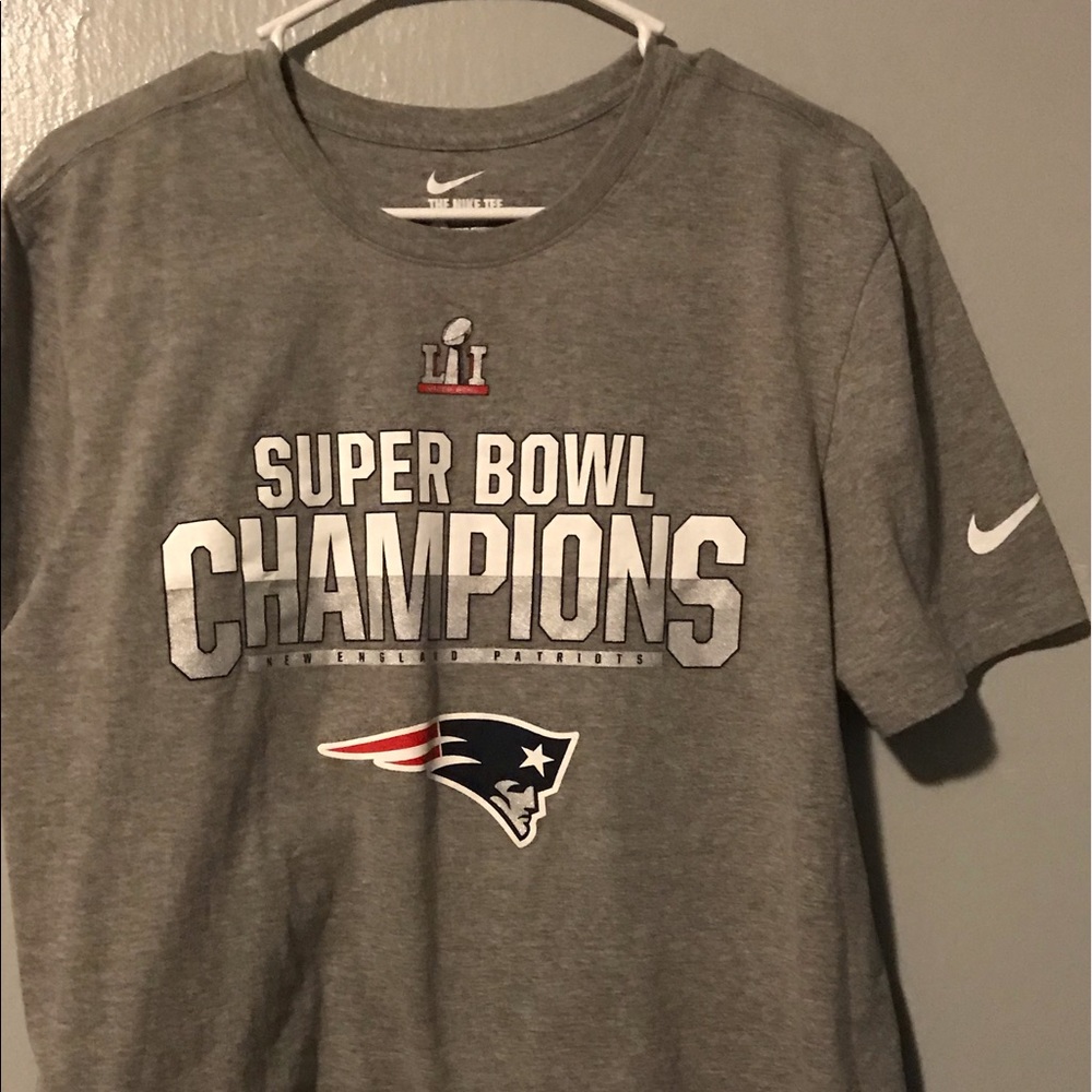 Like New Nike Patriots Super Bowl Tee